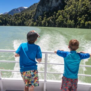 Puerto Blest y Cascada de los Cántaros